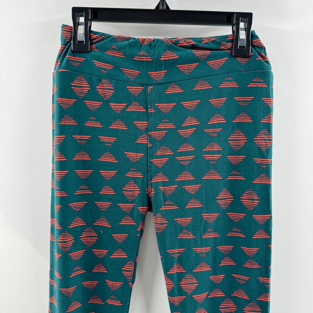 LuLaRoe One Size (OS) Leggings – Buttery Soft Stretchy Printed Leggings - Picture 3 of 5